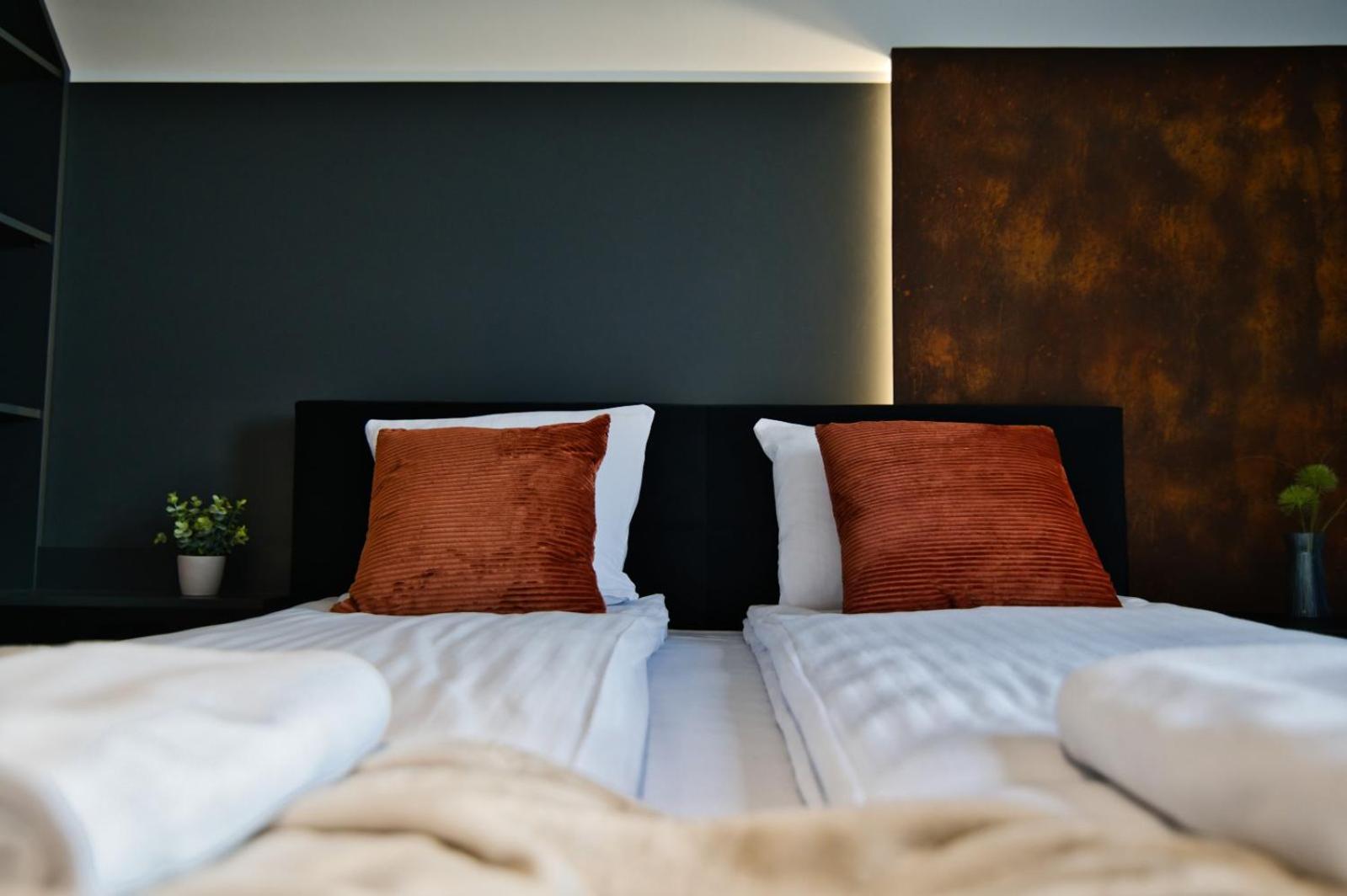 Aparthotel Jasmine By Housine Zator Exterior foto